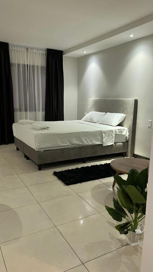 Hotel Ritzz ปารามารีโบ ภายนอก รูปภาพ