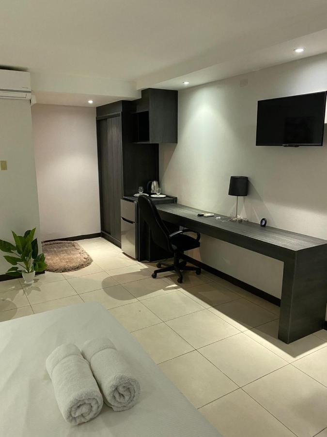 Hotel Ritzz ปารามารีโบ ภายนอก รูปภาพ